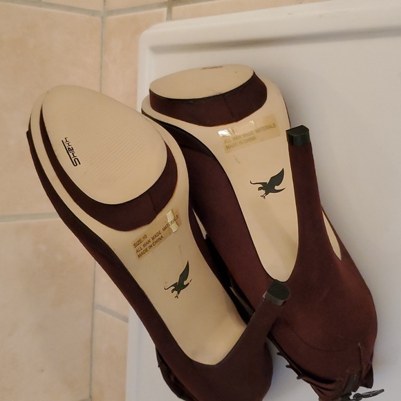 Shiekh Stiletto Heels - Picture 5 of 12